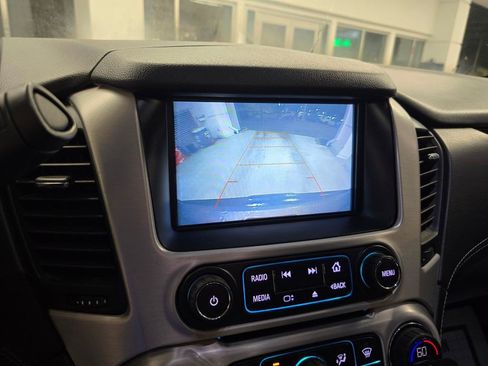 Used 2020 GMC Yukon XL SLT RWD image 24