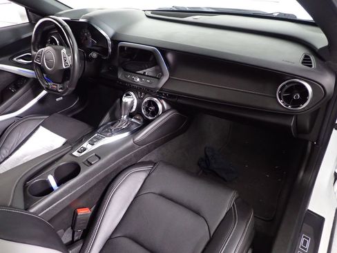 Used 2022 Chevrolet Camaro SS w/ LPO, Ground Effects Package RWD image 35