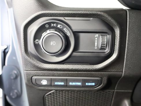 Used 2025 Jeep Wrangler Unlimited Sport S 4xe w/ Convenience Group AWD/4WD image 29
