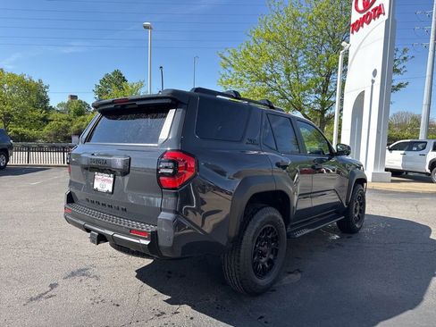 New 2026 Toyota 4Runner TRD Off-Road Premium AWD/4WD image 5