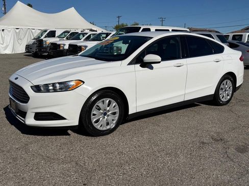Used 2014 Ford Fusion S image 12