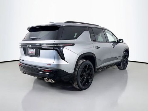 New 2026 Chevrolet Traverse RS image 9