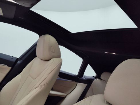 Used 2025 BMW i4 xDrive40i w/ Parking Assistance Package image 13