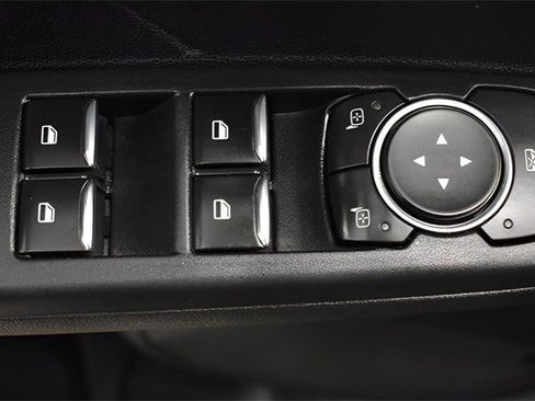 Used 2023 Ford Escape ST-Line image 23