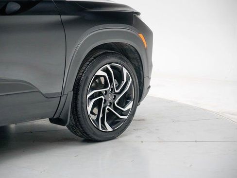 Used 2025 Chevrolet TrailBlazer RS w/ Convenience Package image 7