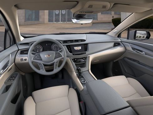 New 2026 Cadillac XT5 Premium Luxury w/ Driver Assist Package AWD/4WD image 15