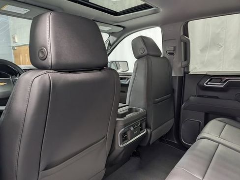 New 2026 Chevrolet Silverado 1500 LTZ w/ LTZ Premium Package image 12