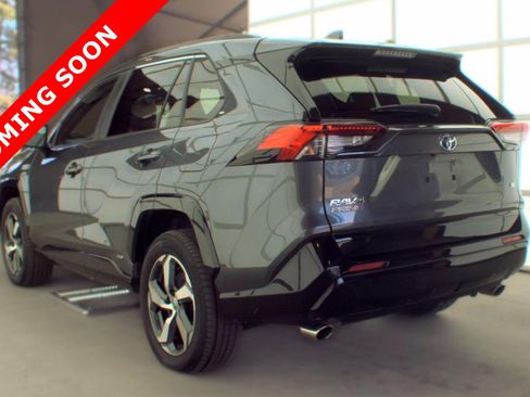 Used 2022 Toyota RAV4 SE AWD/4WD image 5