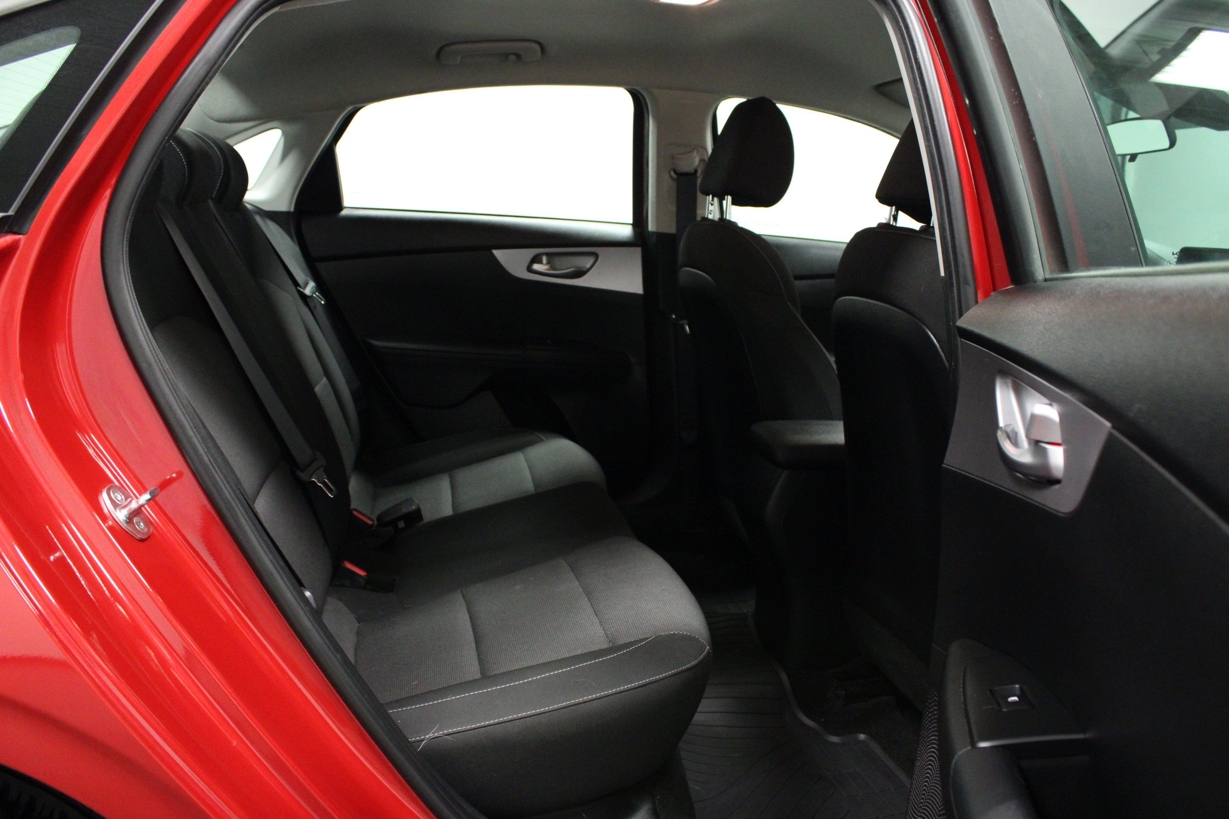 Used 2023 Kia Forte LXS w/ LXS Technology Package FWD image 14
