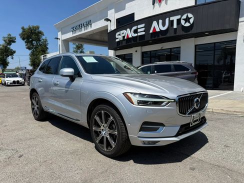 Used 2019 Volvo XC60 T5 Inscription w/ Protection Package Premier FWD image 1