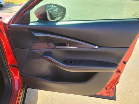 New 2026 MAZDA CX-30 AWD 2.5 S image 6