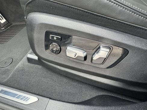 Used 2026 BMW X6 M60i image 8