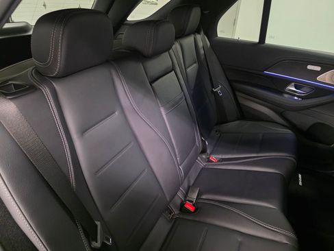 New 2026 Mercedes-Benz GLE 450 4MATIC image 18