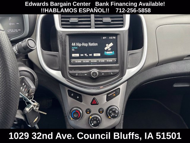 Used 2017 Chevrolet Sonic LT FWD image 17