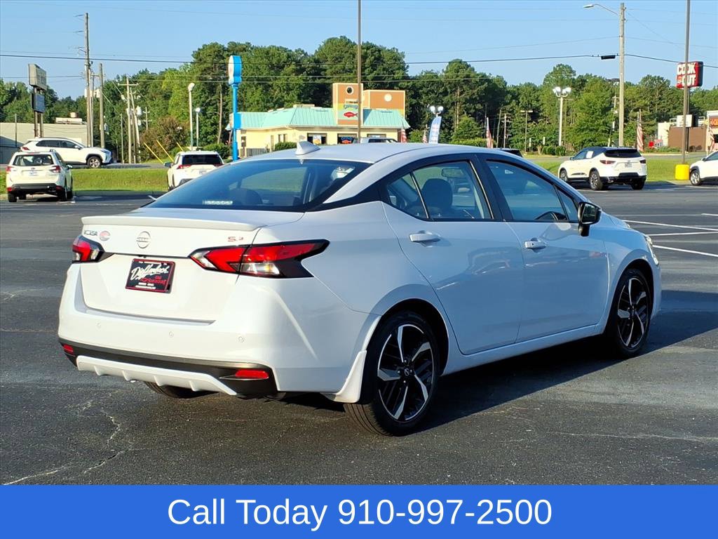 Used 2025 Nissan Versa SR w/ Trunk Package FWD image 6