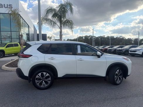 Certified 2023 Nissan Rogue SV image 9