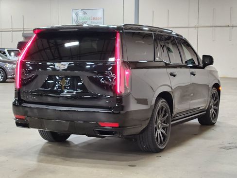 Used 2021 Cadillac Escalade Premium Luxury Platinum image 8