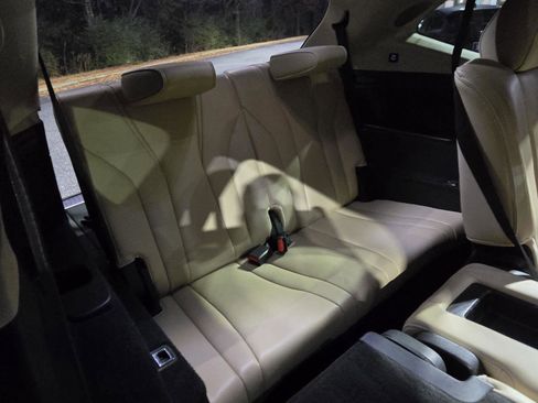 Used 2022 Acura MDX SH-AWD w/ Advance Package image 17