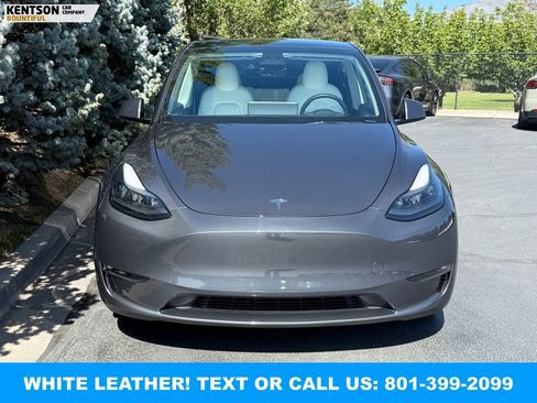 Used 2023 Tesla Model Y Long Range AWD/4WD image 2