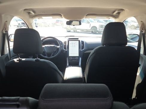 Certified 2022 Ford Edge SE w/ Black Appearance Package image 14