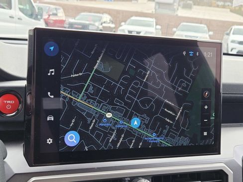 Used 2025 Toyota 4Runner TRD Off-Road Premium image 15