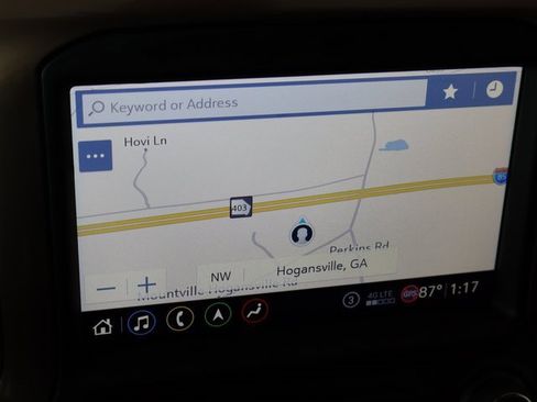 Used 2020 Chevrolet Silverado 3500 High Country w/ Technology Package image 32