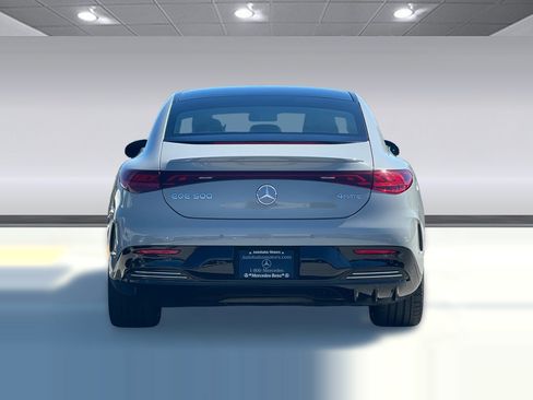 Used 2023 Mercedes-Benz EQE 500 4MATIC Sedan image 9