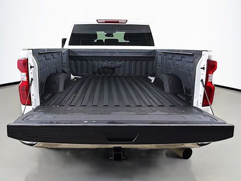 Used 2024 Chevrolet Silverado 2500 LT image 14