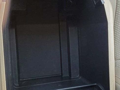 Used 2018 Ford F350 XLT image 31