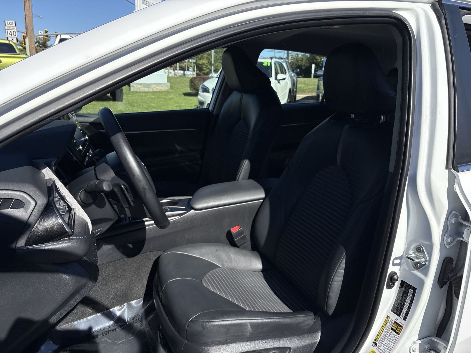 Used 2024 Toyota Camry SE FWD image 13