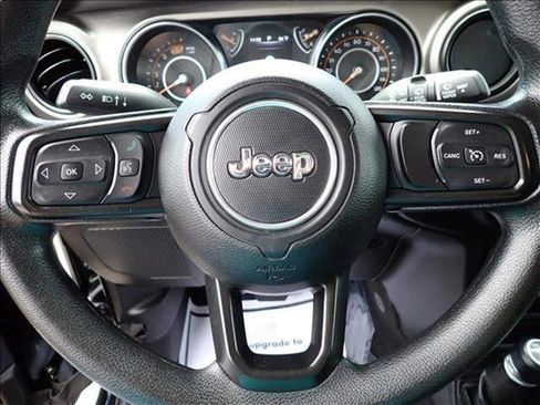 Used 2021 Jeep Wrangler Unlimited Sport image 13