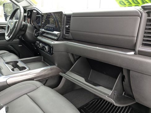 Certified 2024 Chevrolet Silverado 3500 LTZ w/ LTZ Plus Package image 27