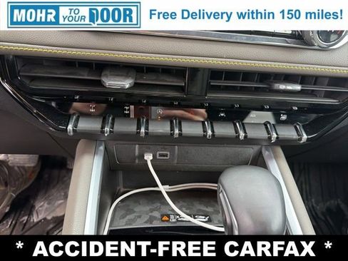 Used 2023 Chevrolet Colorado ZR2 w/ ZR2 Convenience Package III image 19