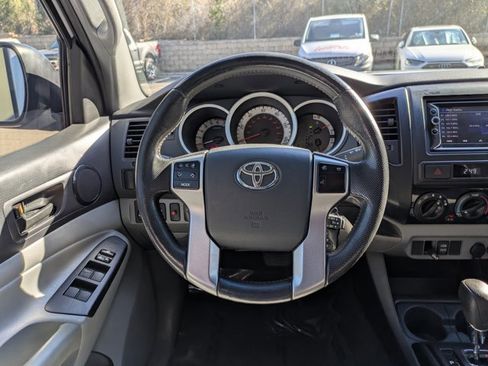 Used 2012 Toyota Tacoma PreRunner image 24
