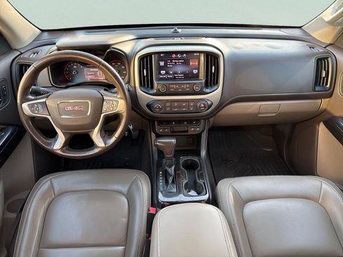 Used 2015 GMC Canyon SLT image 9