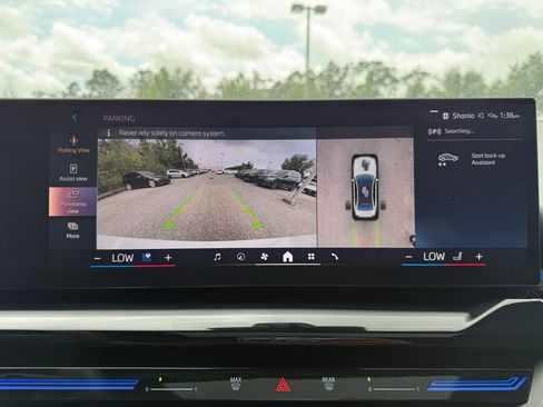 Used 2024 BMW 530i w/ M Sport Package image 25