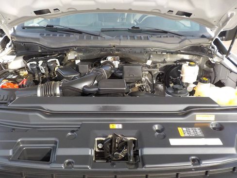 Used 2022 Ford F250 XL w/ Power Equipment Group RWD image 31