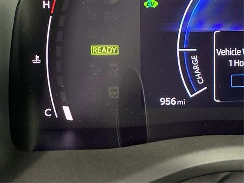 Used 2026 Toyota Camry SE image 21