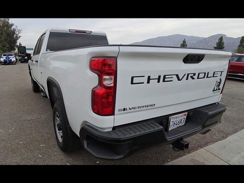 Used 2022 Chevrolet Silverado 2500 Custom w/ Custom Value Package RWD image 8