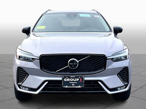 New 2026 Volvo XC60 B5 Plus w/ Protection Package Premier image 2