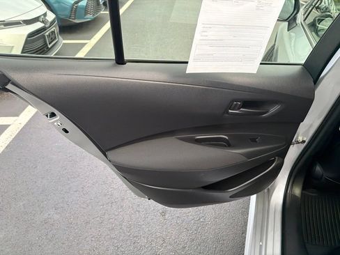 Used 2022 Toyota Corolla LE FWD image 13