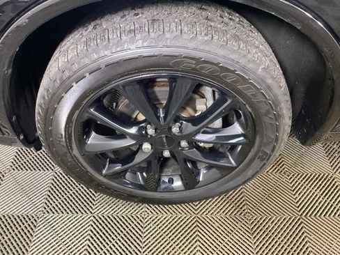 Used 2018 Dodge Durango GT w/ Quick Order Package 2BC image 8