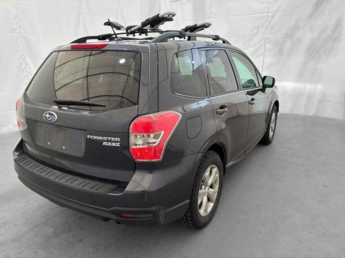 Used 2015 Subaru Forester 2.5i Premium AWD/4WD image 6