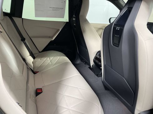 New 2022 BMW iX xDrive50 w/ Convenience Package image 30