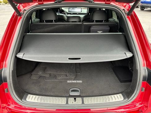 Used 2023 Genesis GV70 2.5T w/ Sport Prestige Package image 13