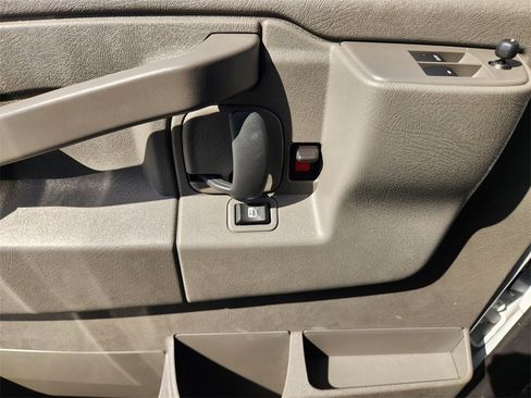 Used 2024 Chevrolet Express 2500 w/ Driver Convenience Package image 24