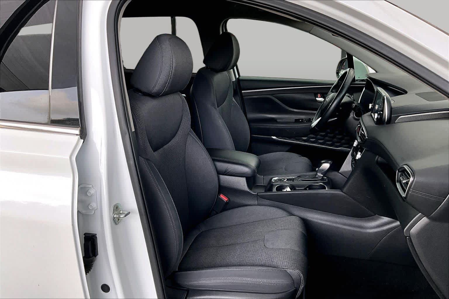 Used 2020 Hyundai Santa Fe SEL w/ Convenience Package FWD image 17