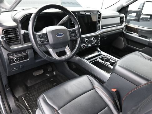 Used 2024 Ford F350 Lariat w/ Chrome Package AWD/4WD image 22