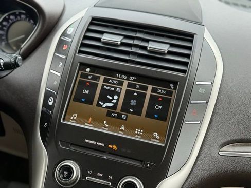 Used 2019 Lincoln MKC Reserve w/ MKC Climate Package AWD/4WD image 27