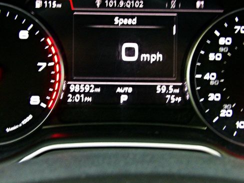 Used 2017 Audi Q7 3.0T Premium AWD/4WD image 16